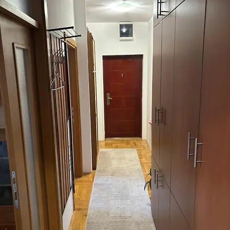 Lana 아파트 트레빈예