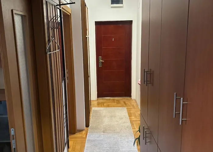 Lana 아파트 트레빈예